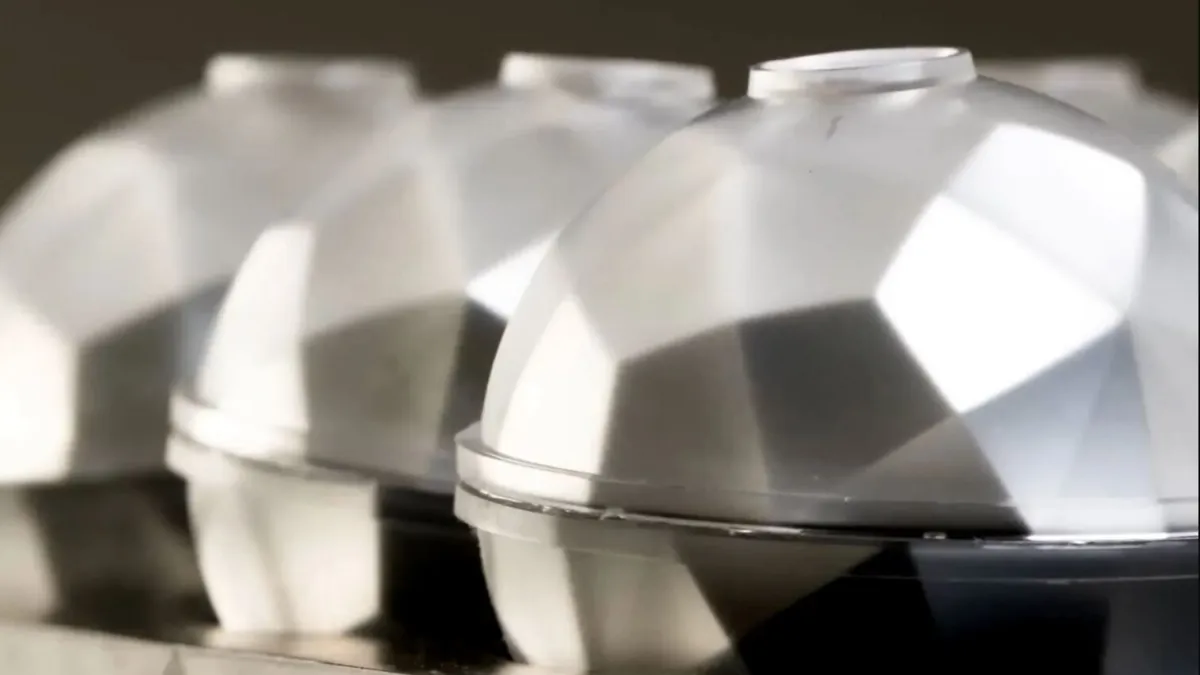 Solární panely se mění: sférické články