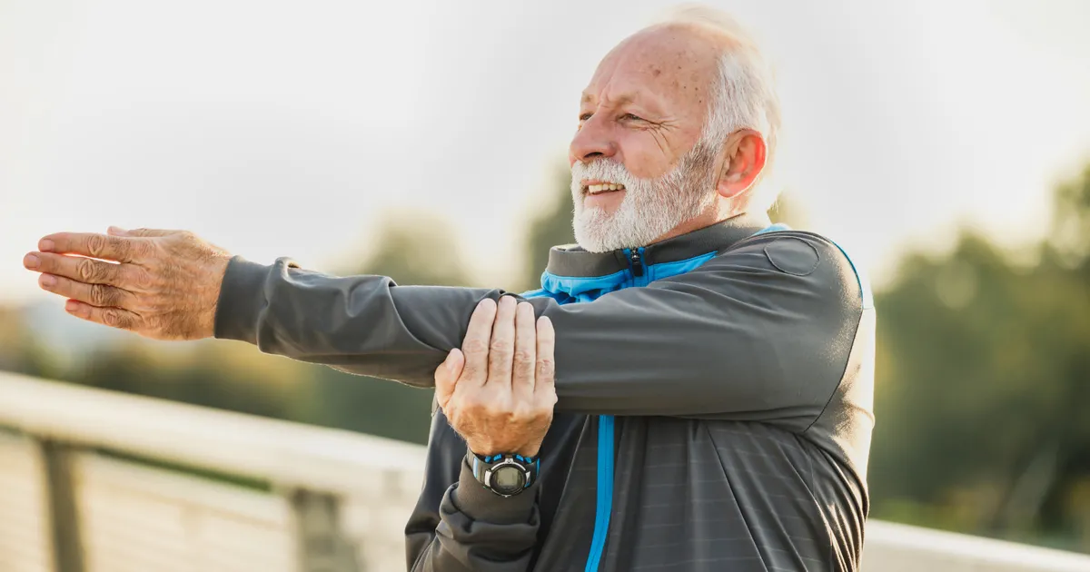 Tajemství aktivního života po šedesátce bez formálního cvičení